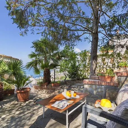 - Casa Augusta B Casa de Férias Sorrento